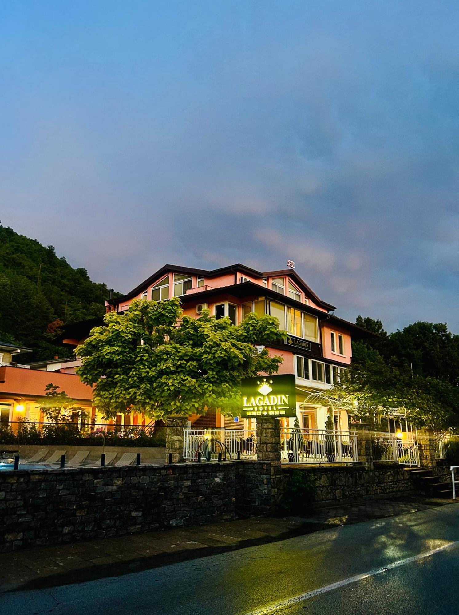 Hotel Lagadin Exterior foto
